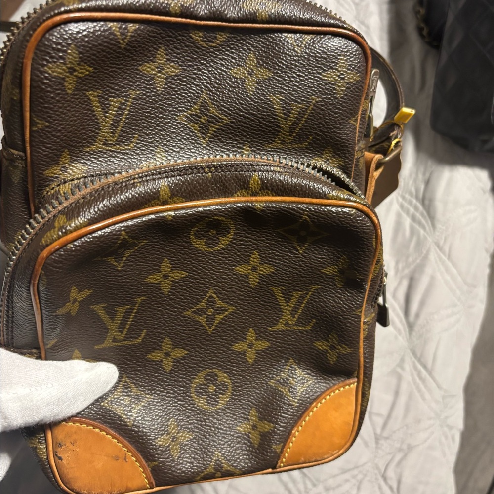 Louis Vuitton Amazon Bag with COA